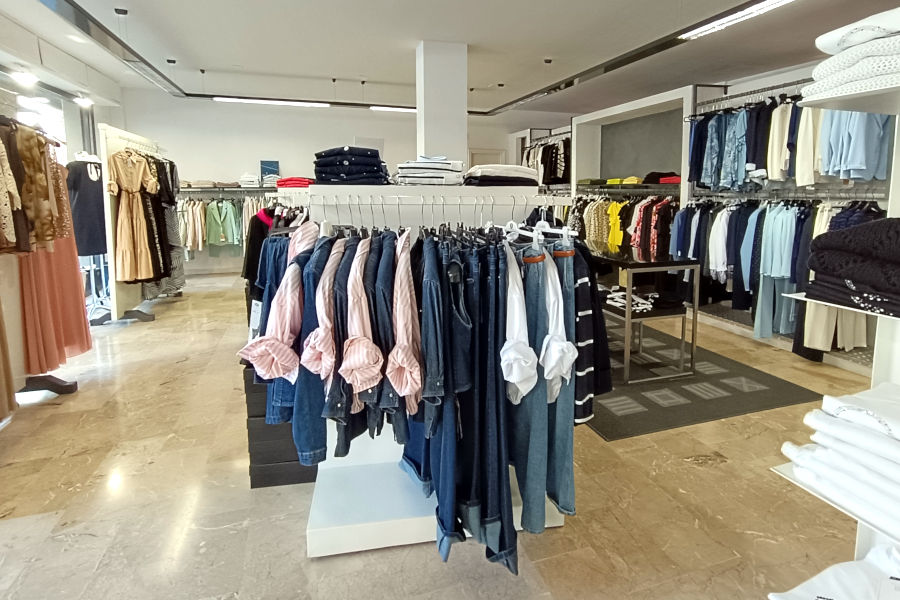 COLLEZIONE DONNA
